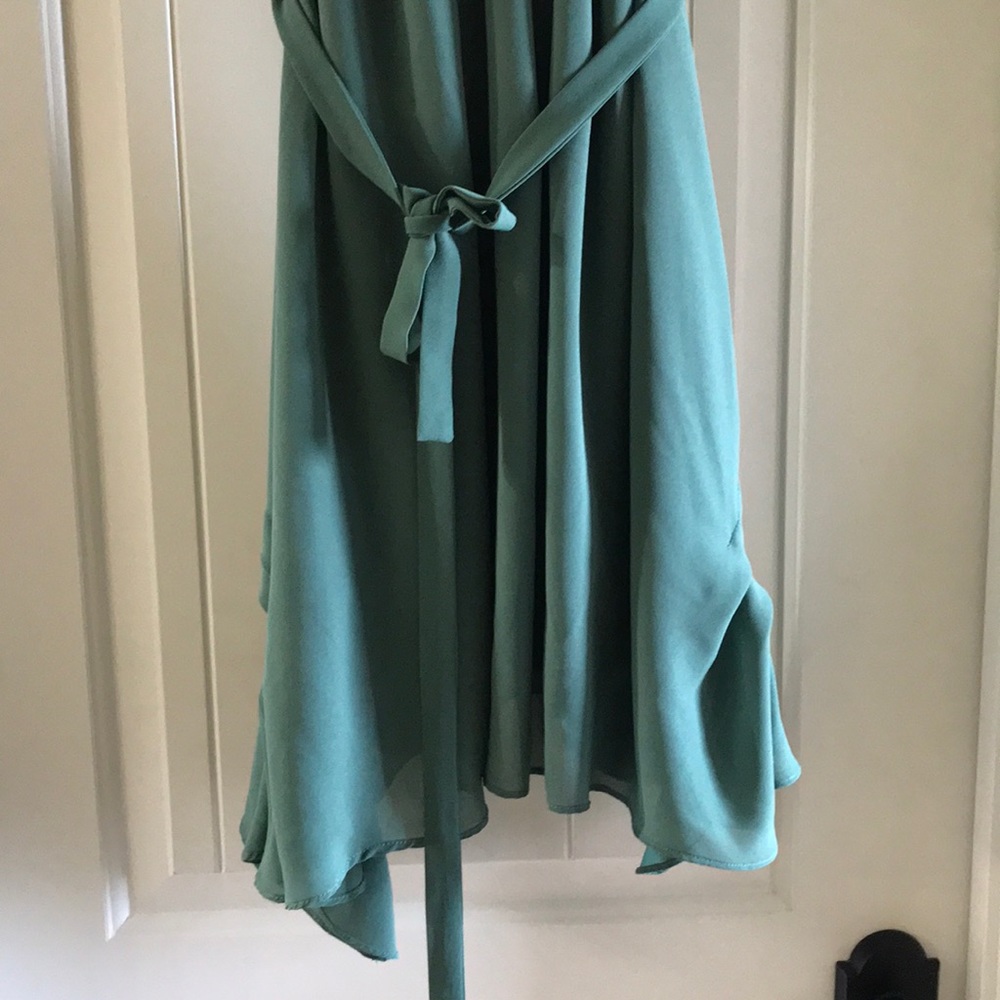 Spring dress - Picture 4 of 7